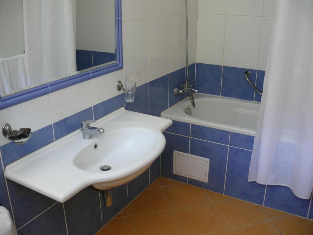 Family Park Hotel Kyoshkove Shumen Habitación foto