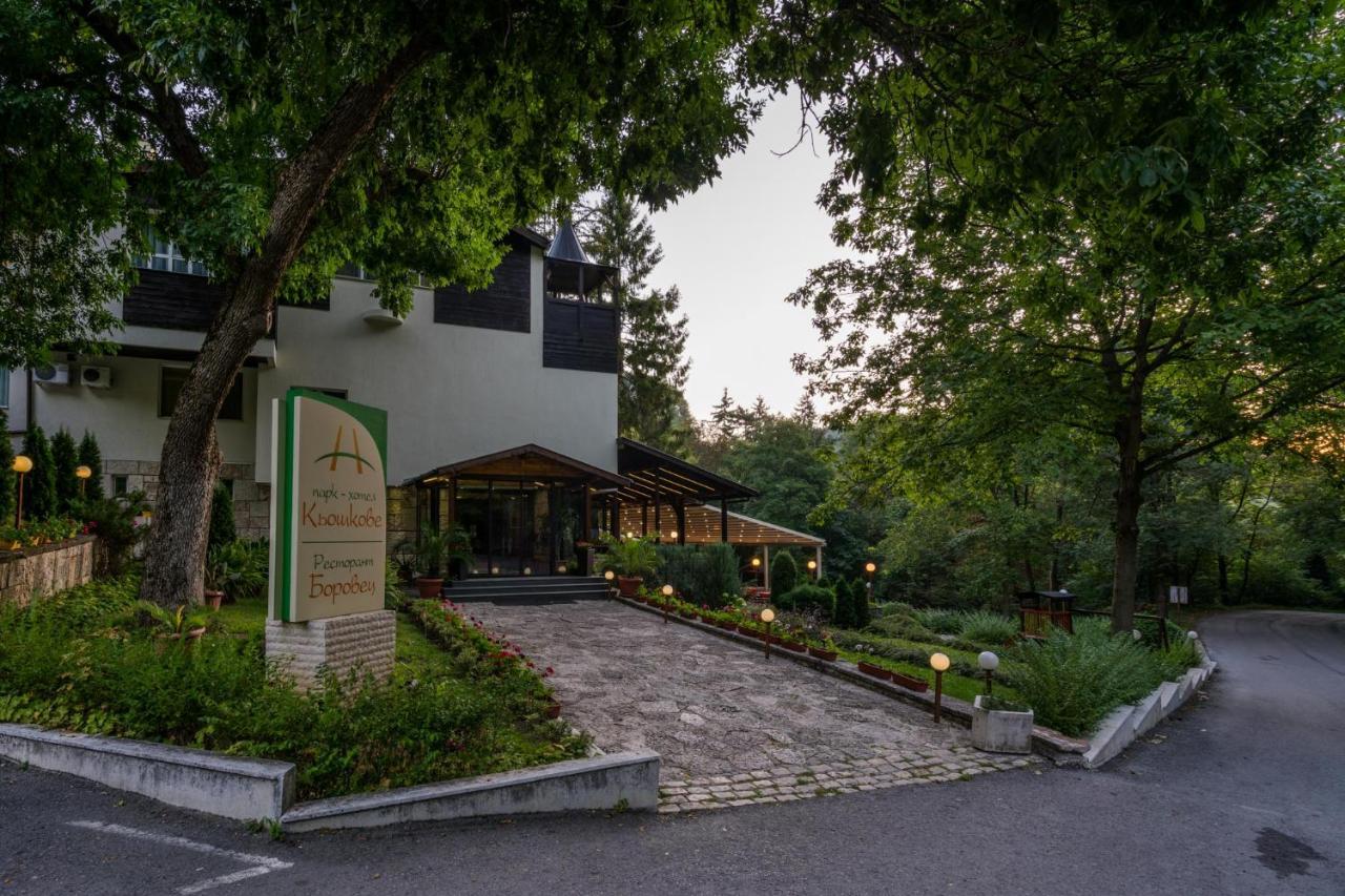 Family Park Hotel Kyoshkove Shumen Exterior foto